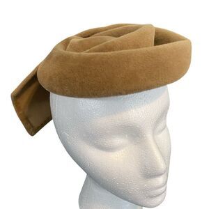 Vintage Florence Reichman  Camel Tan Fascinator Hat
